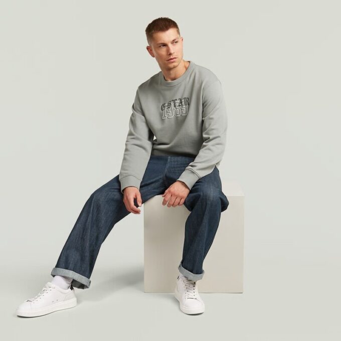 1989 Graphic Sweater