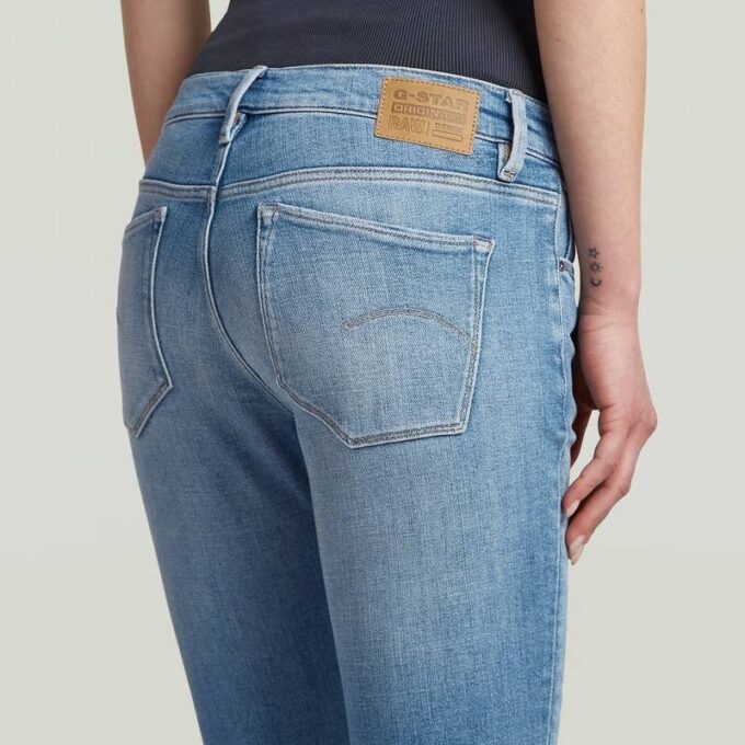 3301 Flare Jeans