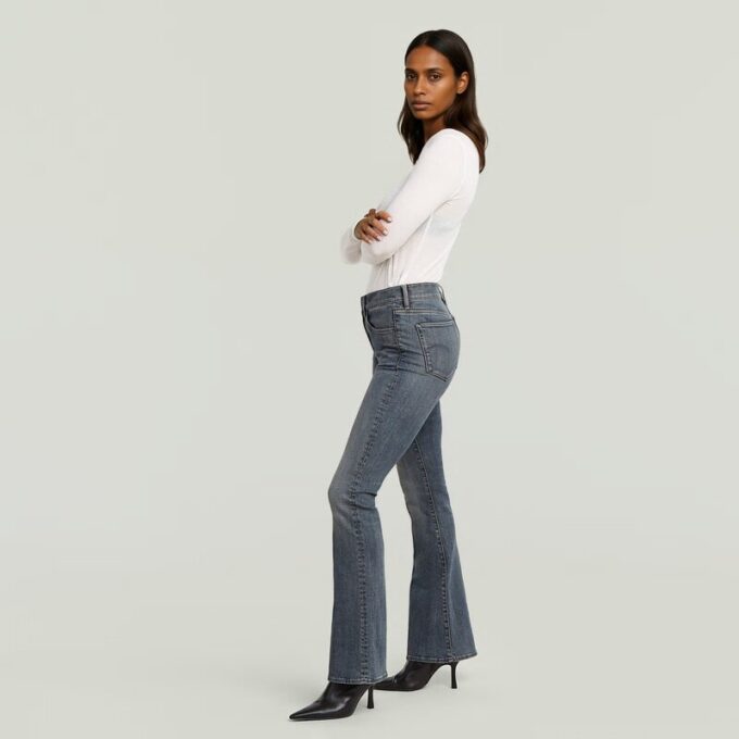 3301 Flare Jeans