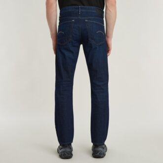 3301 Straight Jeans