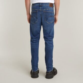 3301 Straight Jeans