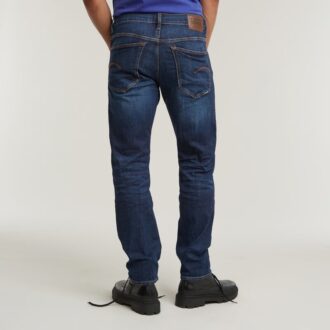 3301 Straight Jeans