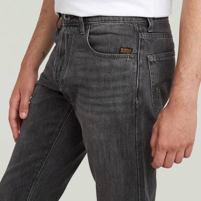 3301 Straight Jeans