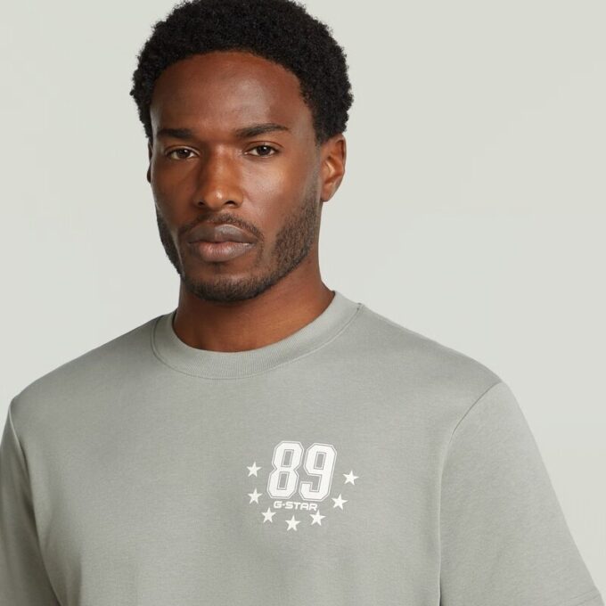 89 Back Graphic Loose T-Shirt