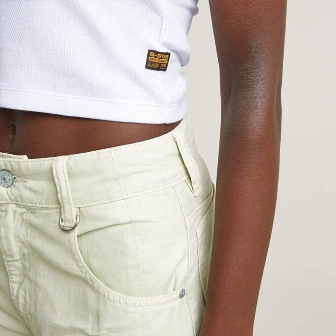 Back Snap Slim Cropped Top