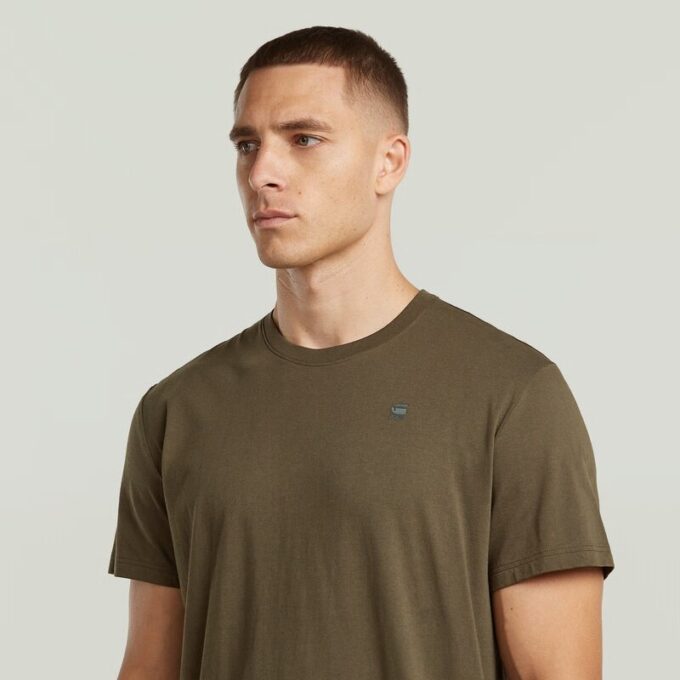 Base T-Shirt Base T-Shirt