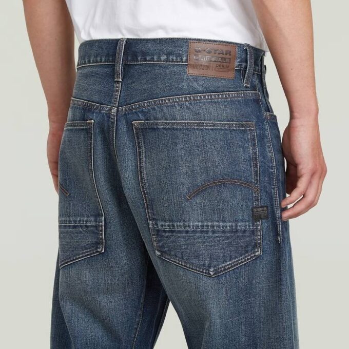 Bend 3D Loose Jeans