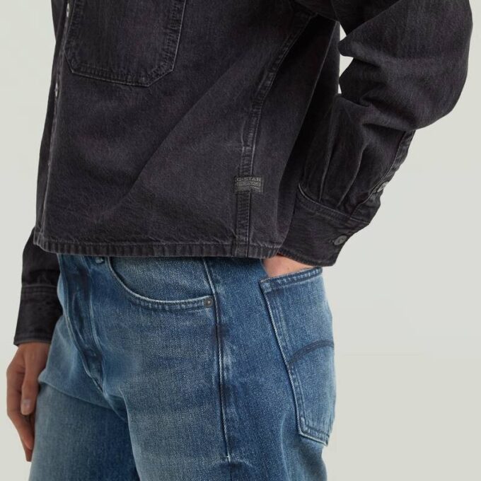 Boxy Relaxed 1-Pocket Shirt