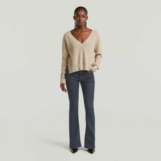 Boxy V-Neck Jumper