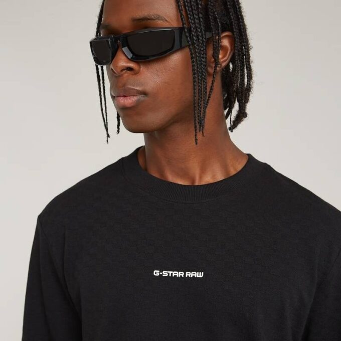 Checquard Tweeter T-Shirt Checquard Tweeter T-Shirt