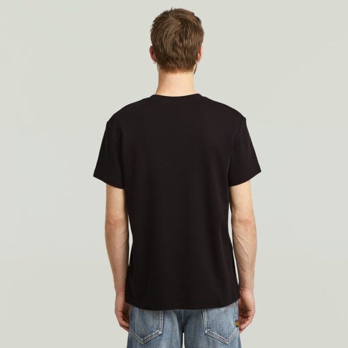 Chest Logo T-Shirt Chest Logo T-Shirt