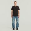 Contor 3D Regular Cargo Jeans