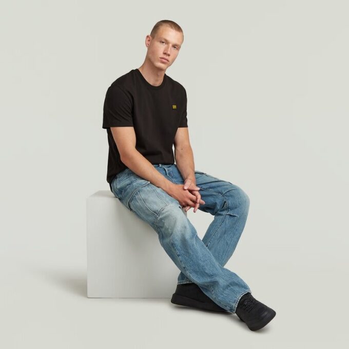 Contor 3D Regular Cargo Jeans