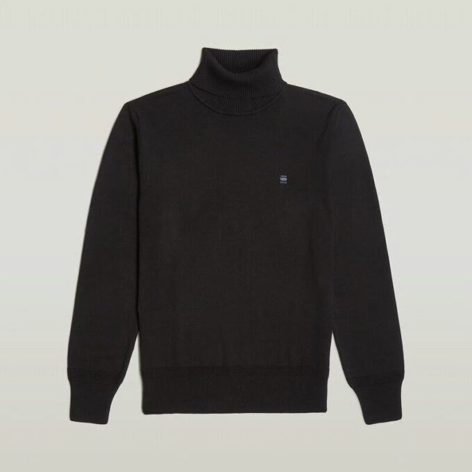 Core Turtle Knitted Sweater