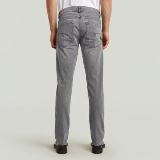 D-Staq 5-Pocket Slim Jeans