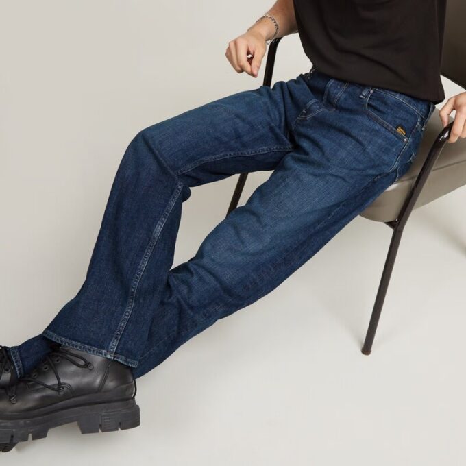 Dakota Regular Straight Jeans Dakota Regular Straight Jeans