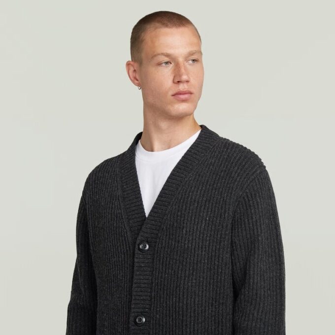 Essential Cardigan Knit