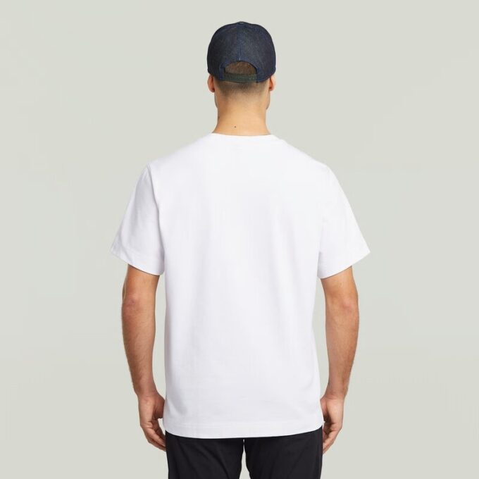 Essential T-Shirt Essential T-Shirt