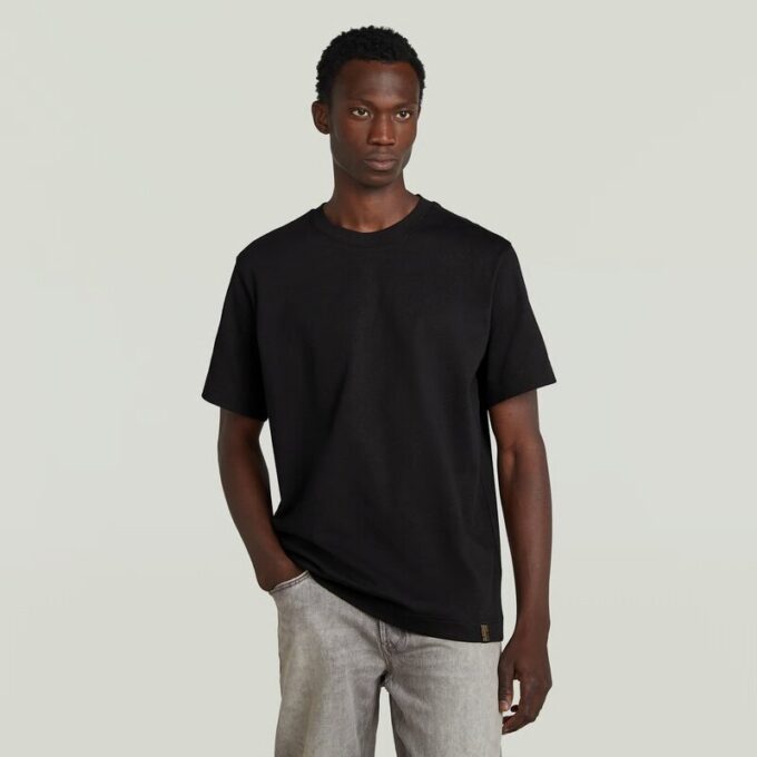 Essential T-Shirt Essential T-Shirt