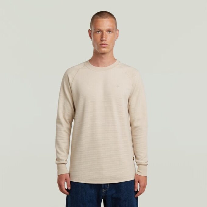 Jirgi Long Sleeve T-Shirt Jirgi Long Sleeve T-Shirt