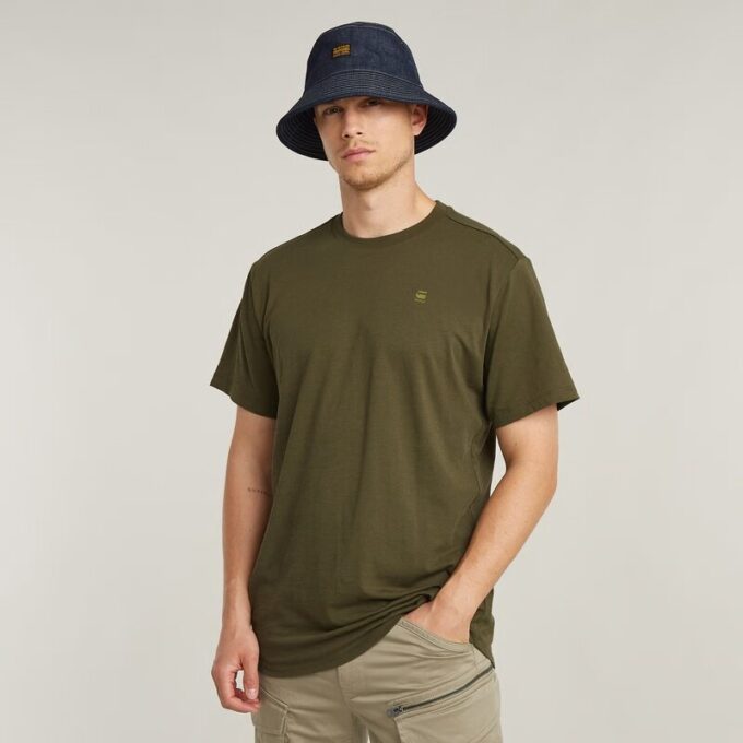 Lash Back Graphic T-Shirt Lash Back Graphic T-Shirt