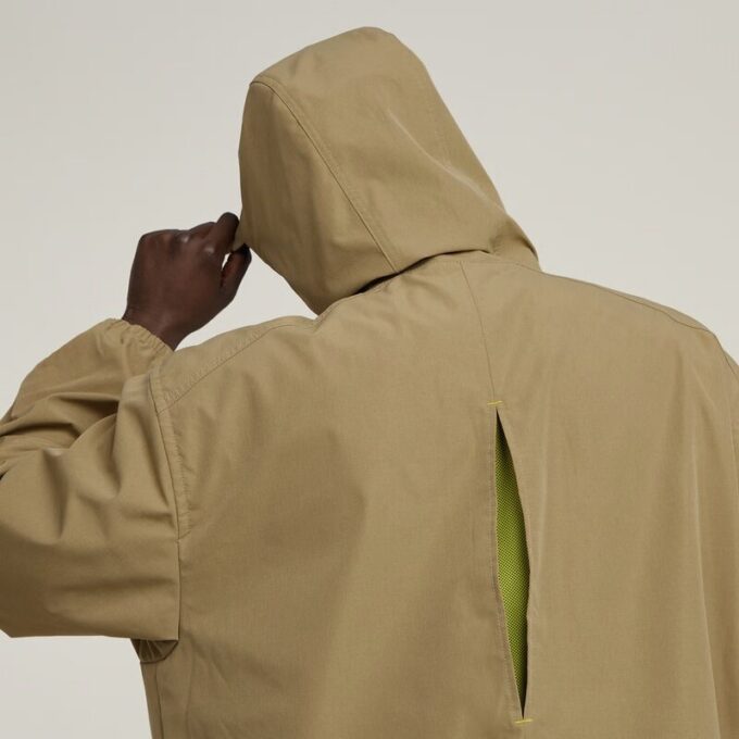 Lightweight Sporty Anorak Lightweight Sporty Anorak