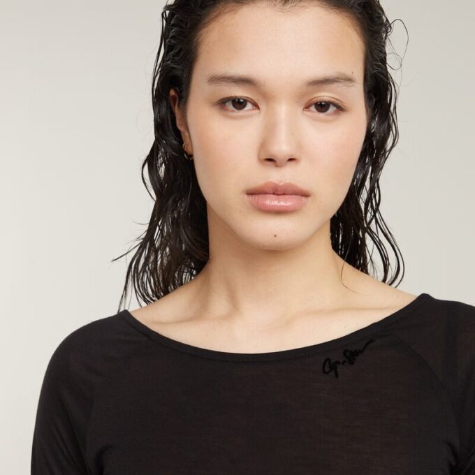 Low Back Slim 34 Sleeve Top