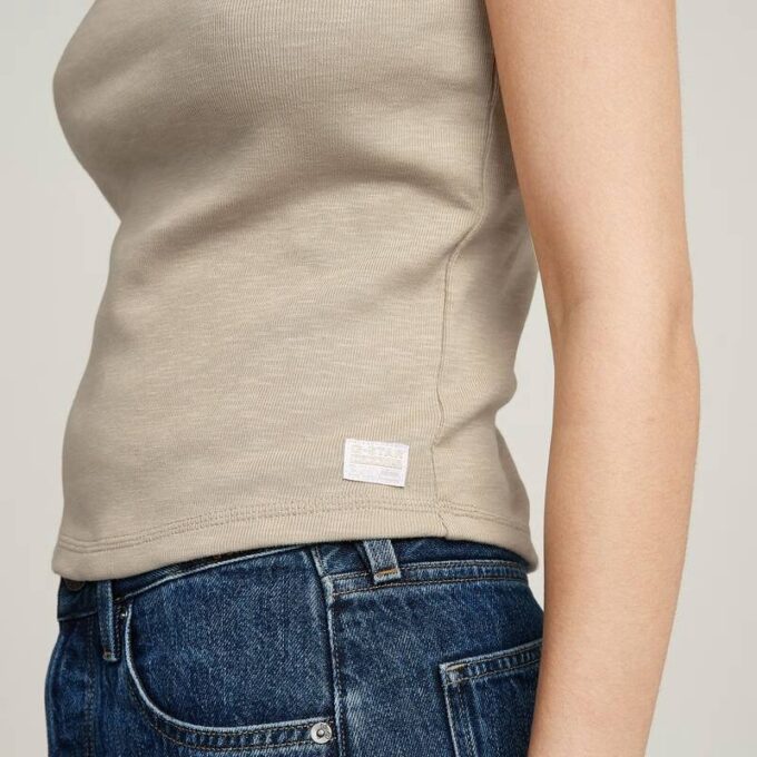 Micro Placket Slim Top