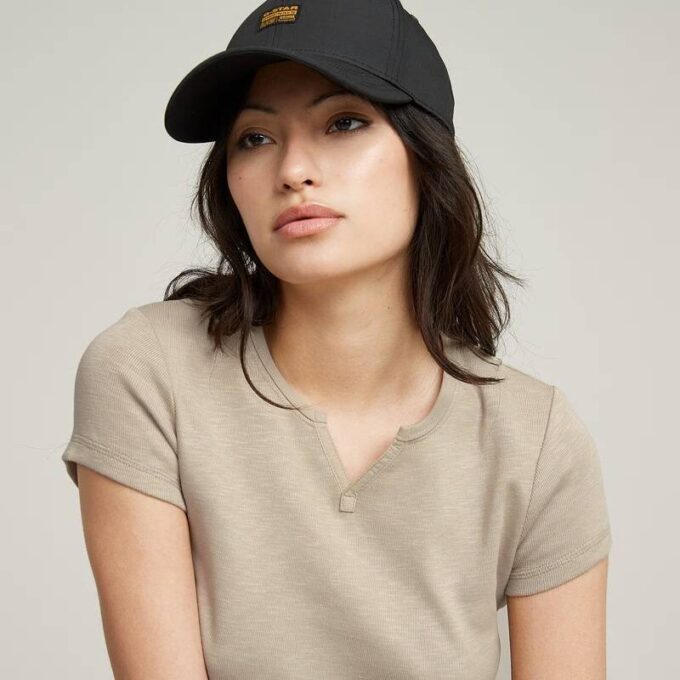 Micro Placket Slim Top