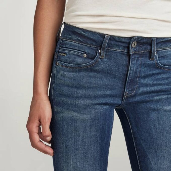 Midge Zip Mid-Waist Skinny Jeans