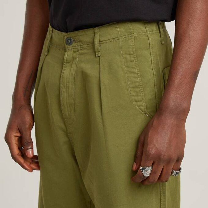 Pleated Chino Relaxed Tapered Pleated Chino Relaxed Tapered