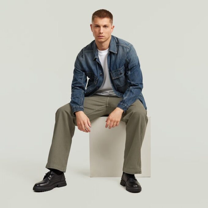 Relaxed Straight Chino