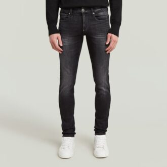Revend Skinny Jeans