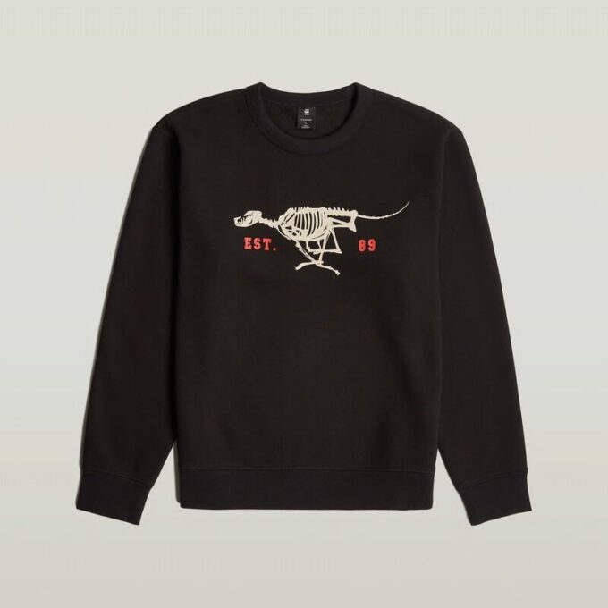 Running Dog Back Graphic Sweater Running Dog Back Graphic Sweater