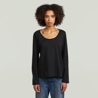 Scoop Neck Long Sleeve T-Shirt