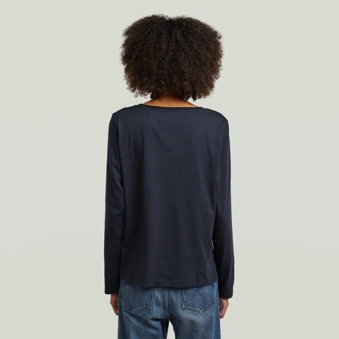 Scoop Neck Long Sleeve T-Shirt Scoop Neck Long Sleeve T-Shirt