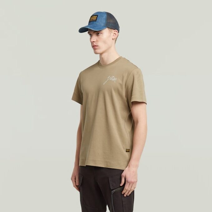 Script T-Shirt Script T-Shirt