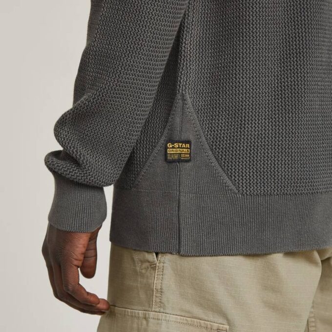 Serrated Knitted Sweater Serrated Knitted Sweater