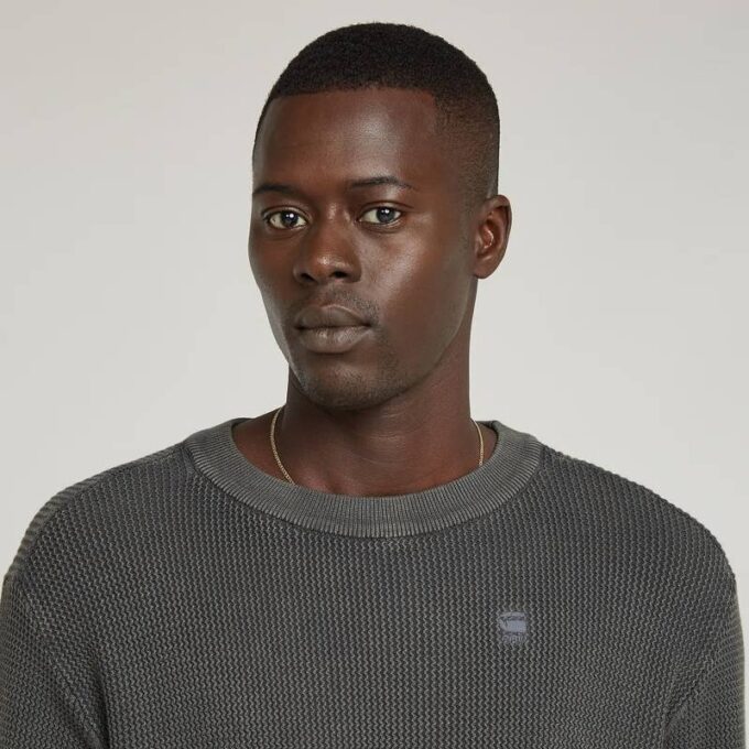 Serrated Knitted Sweater Serrated Knitted Sweater