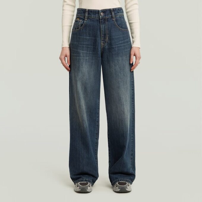 Skater High Loose Jeans Skater High Loose Jeans