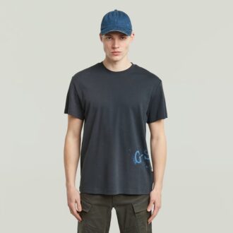 Sprayed Graphic T-Shirt