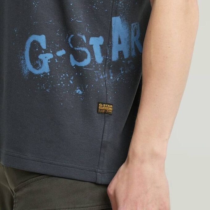 Sprayed Graphic T-Shirt Sprayed Graphic T-Shirt