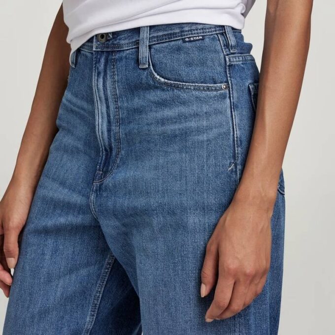 Stray Ultra High Loose Jeans