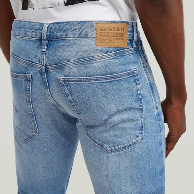 Streem Slim Tapered Jeans