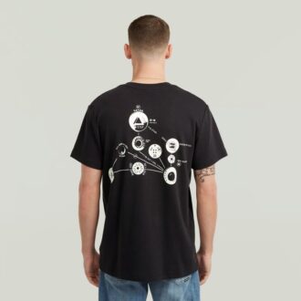 Trims Back Graphic T-Shirt