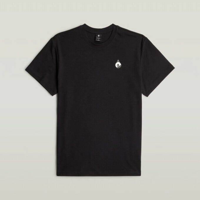 Trims Back Graphic T-Shirt