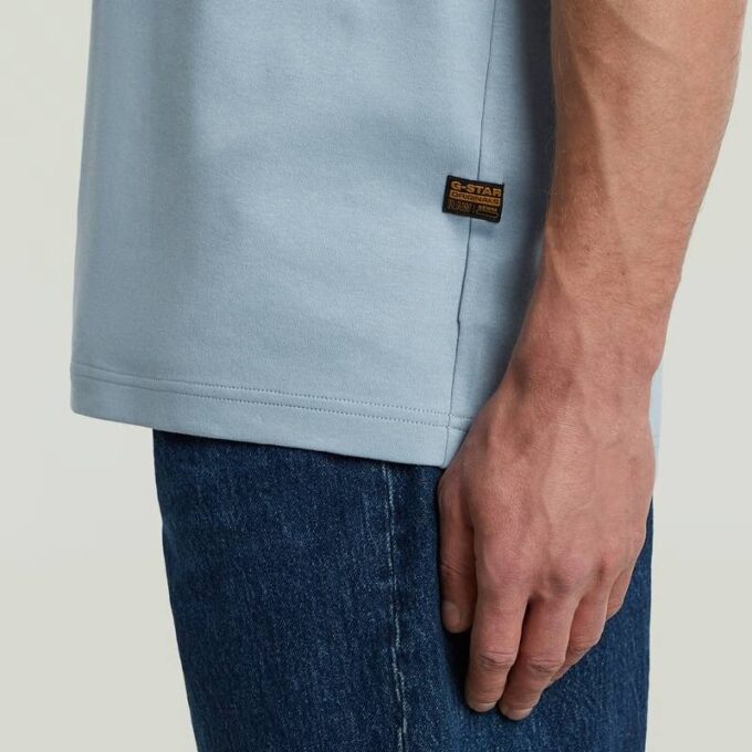 Trims Back Graphic T-Shirt Trims Back Graphic T-Shirt