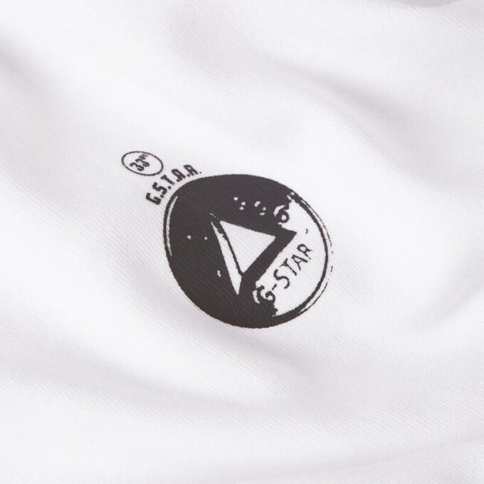 Trims Back Graphic T-Shirt Trims Back Graphic T-Shirt