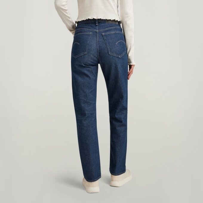 Viktoria High Straight Jeans Viktoria High Straight Jeans