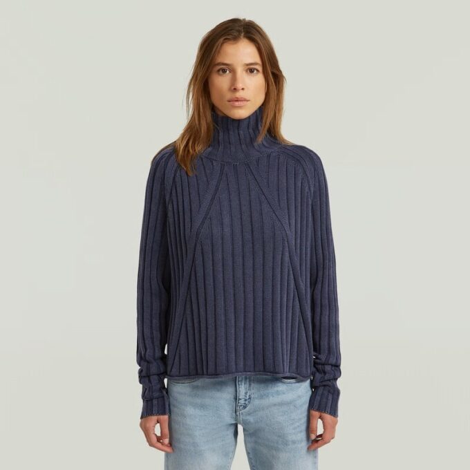 Washed Loose Turtle Knit